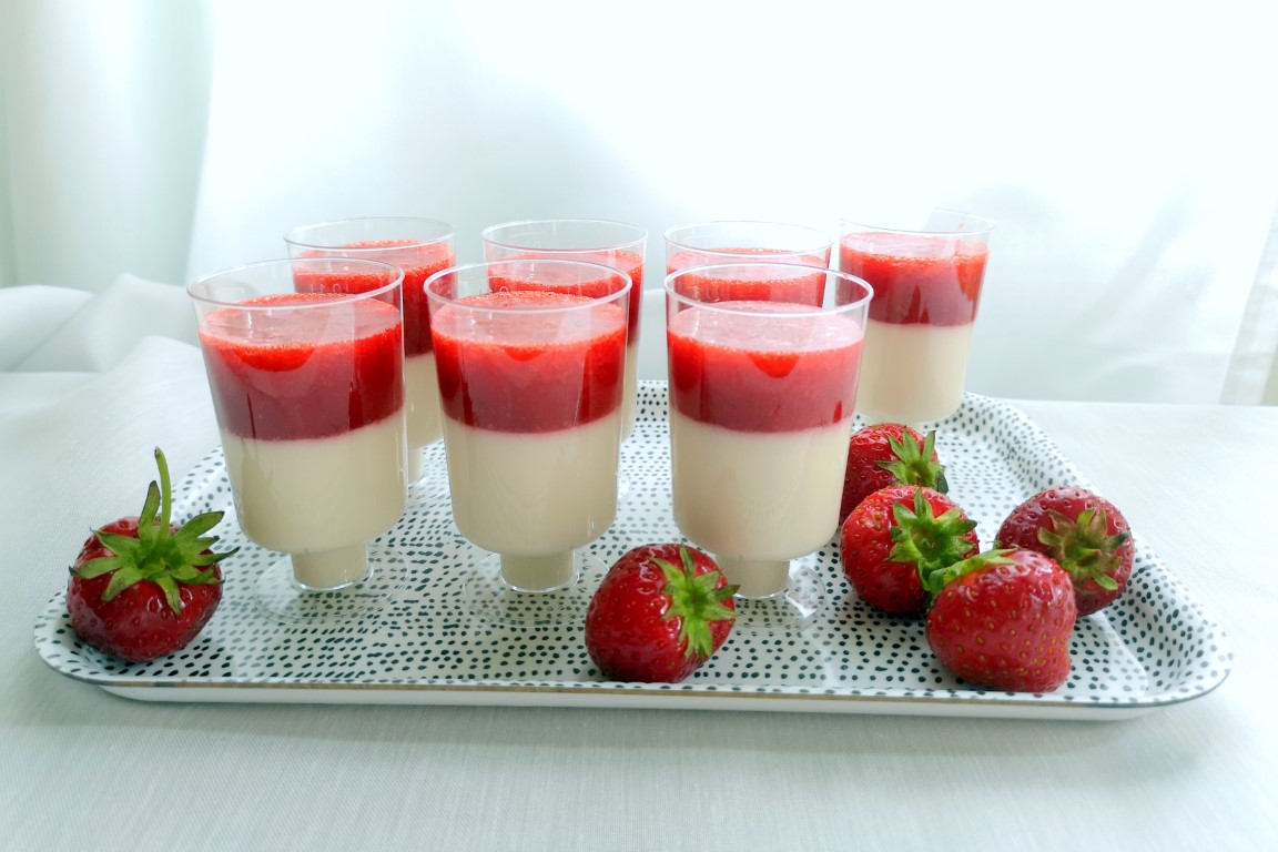 Kokosowa panna cotta