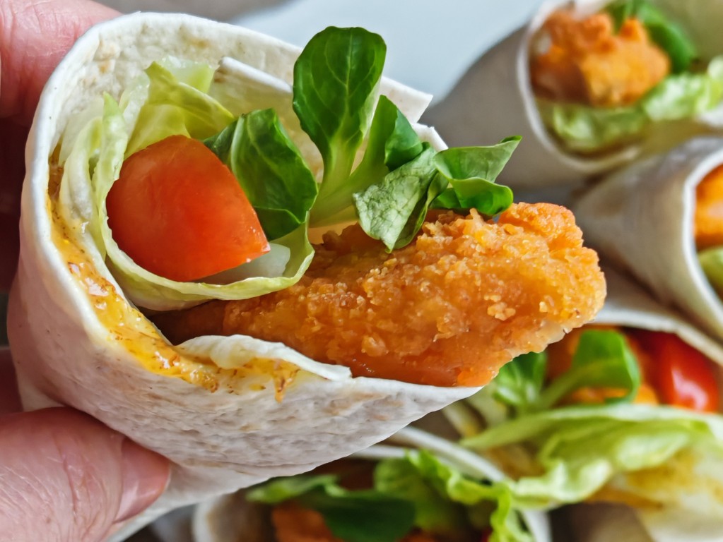 Wrap z polędwiczką i warzywami